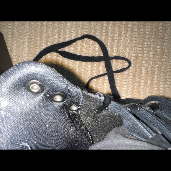 YRU Qozmo Hi-Platform Black Sneakers. Size 7. - Picture 7 of 8